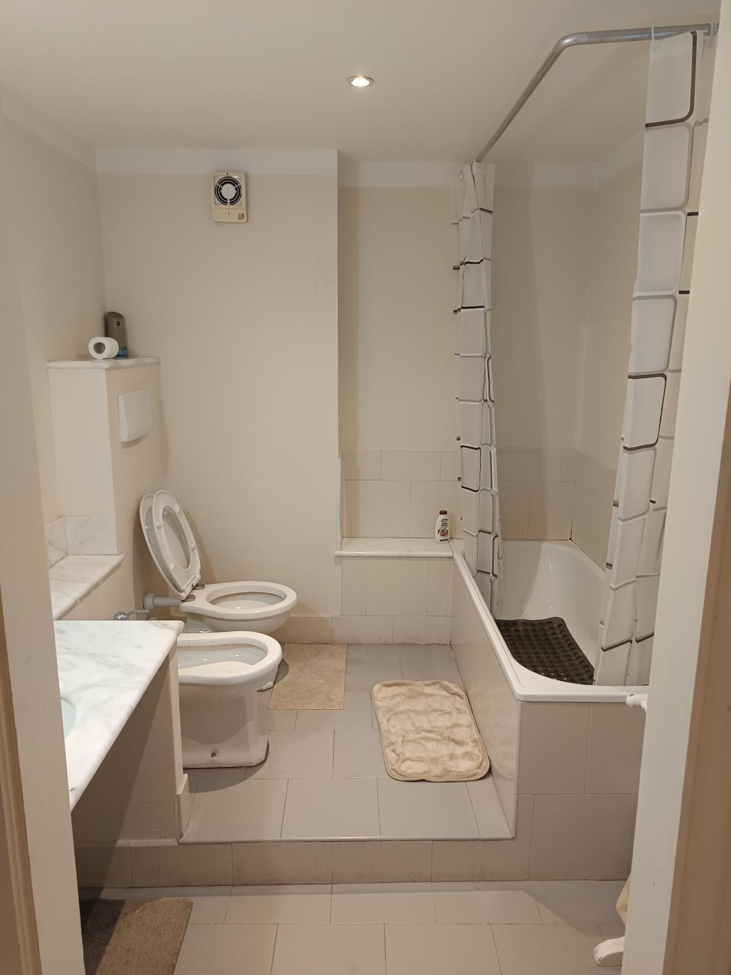 Panoramic Suite Near Duomo And Station Florence Exterior photo